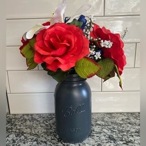 New Handcrafted mason jar flower bouquet